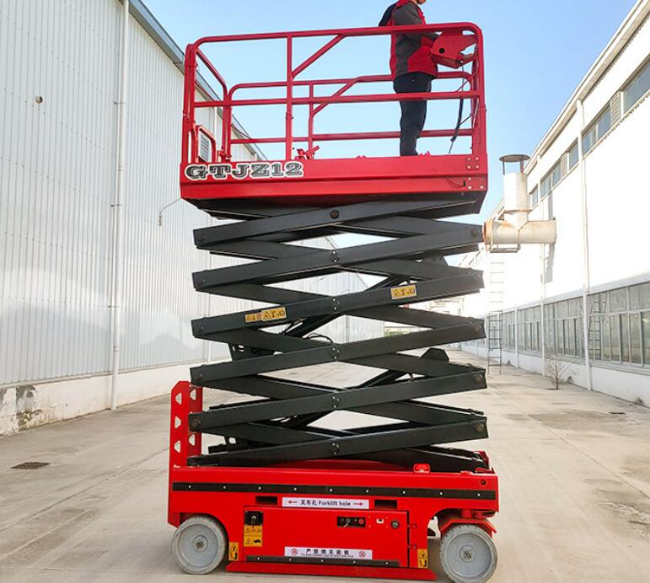 通化自行走移动式升降机